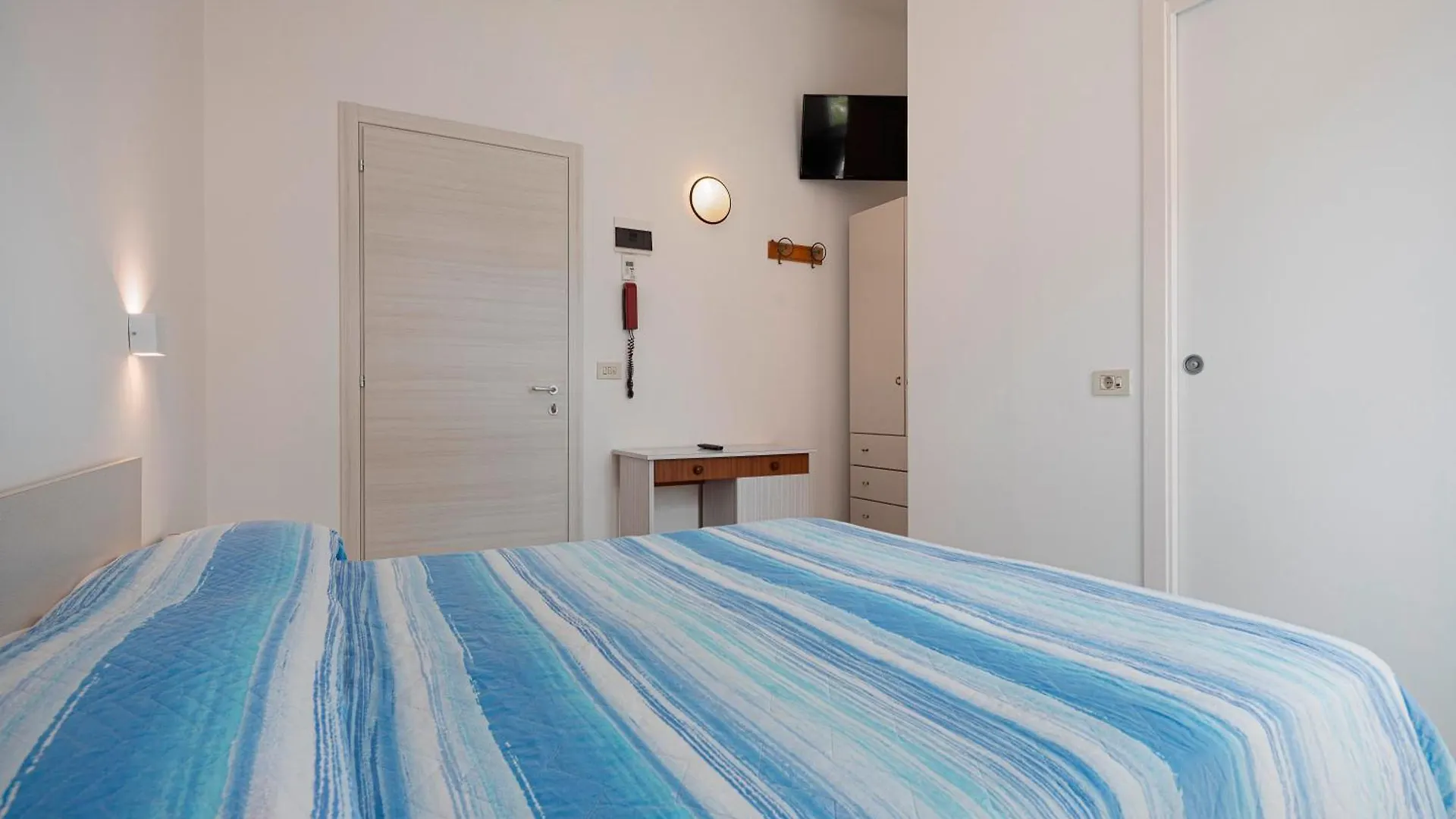 Hotel Flora Cesenatico