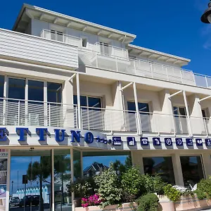 Hotel Nettuno, Cesenatico