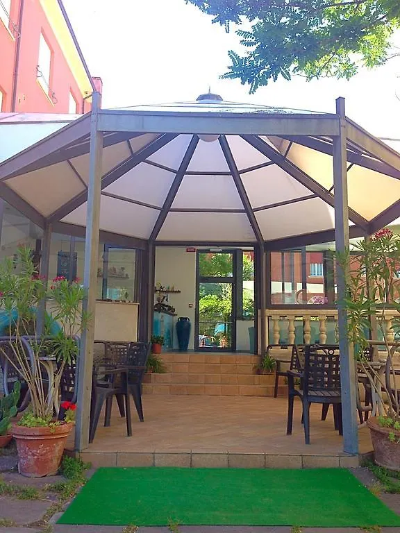 Hotel Flora Cesenatico