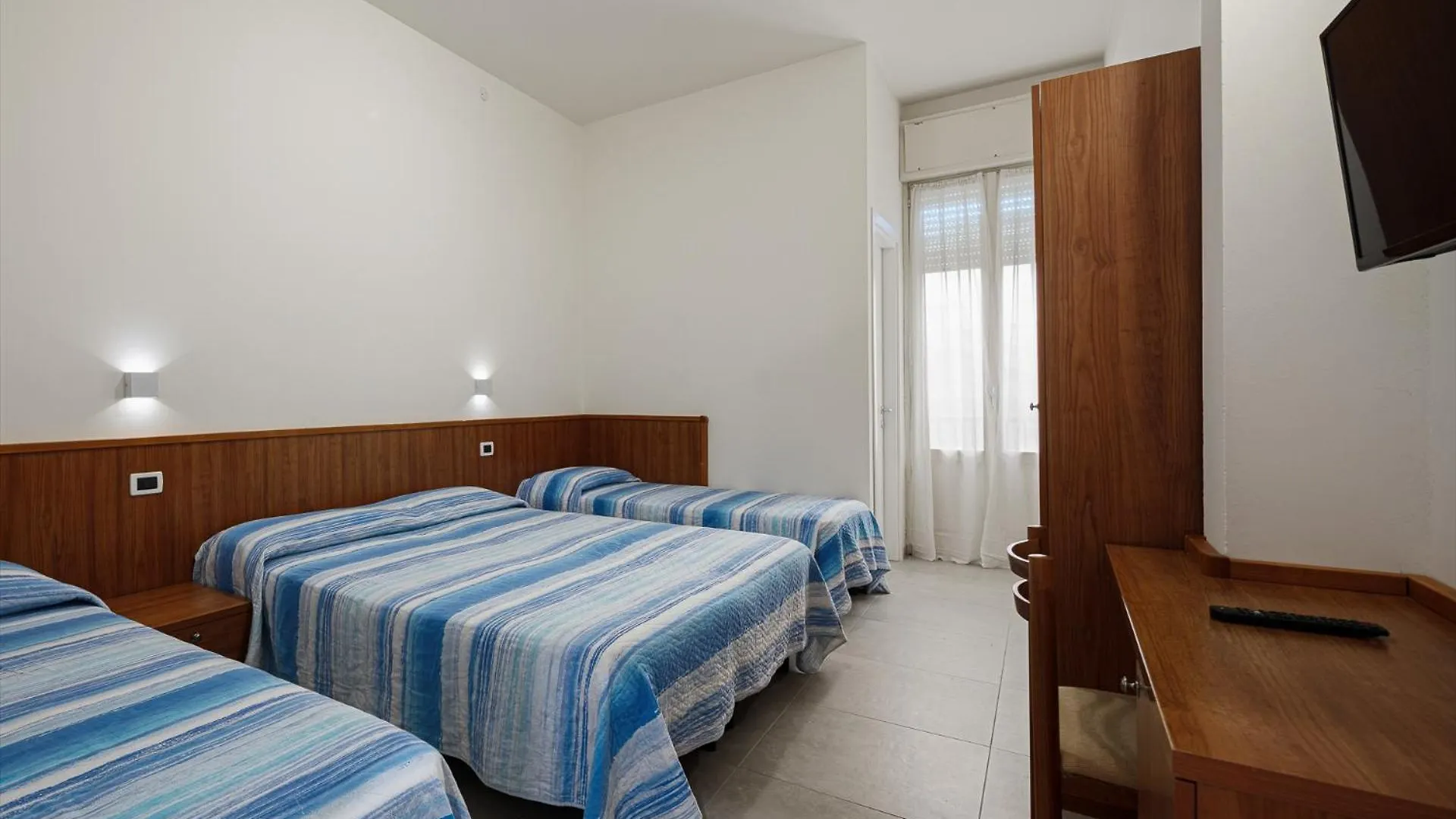 ***  Hotel Flora Cesenatico Italien